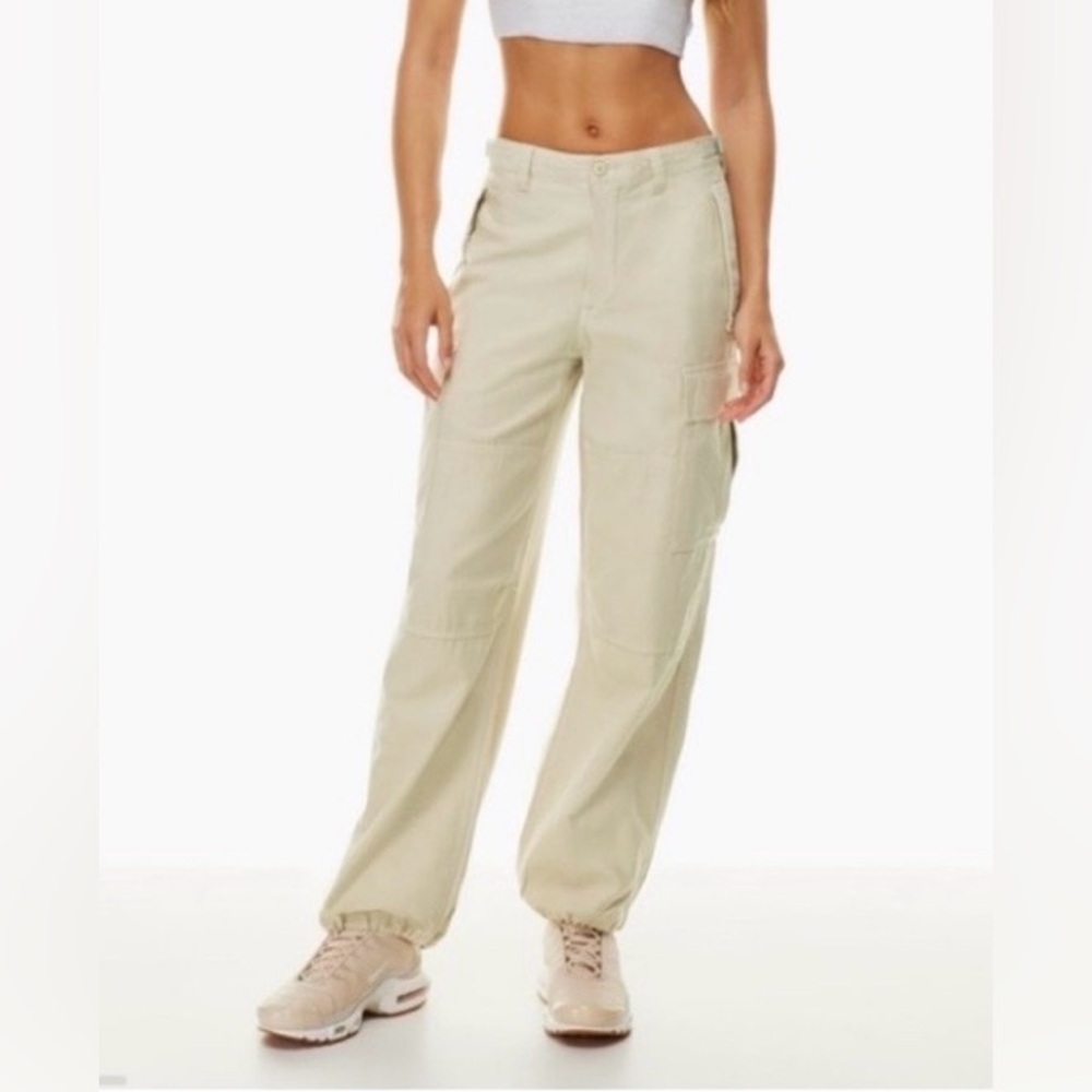 Aritzia TNA‎ Supply Cargo Pant Sz 00 in Light Birch Gorpcore Utility Streetwear - Picture 3 of 15